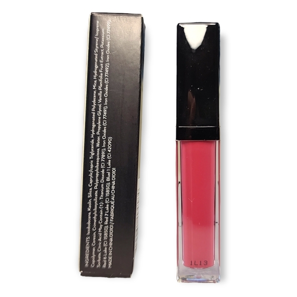 V Kosmetik Liquid Velvet Lipstick in Bubbly - Picture 2 of 9